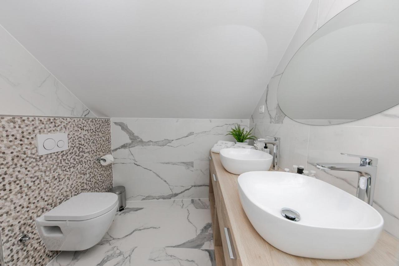 Villa Bante - Luxury Stone House คาชเตลา ภายนอก รูปภาพ