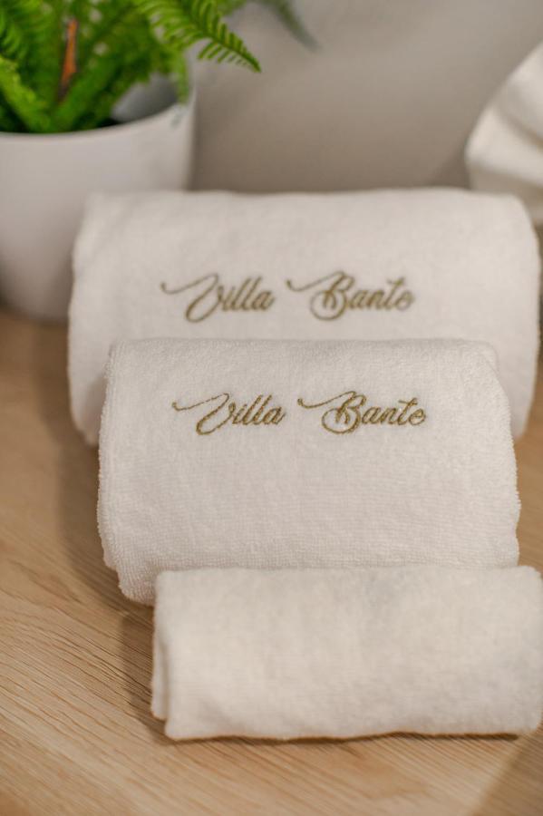 Villa Bante - Luxury Stone House คาชเตลา ภายนอก รูปภาพ
